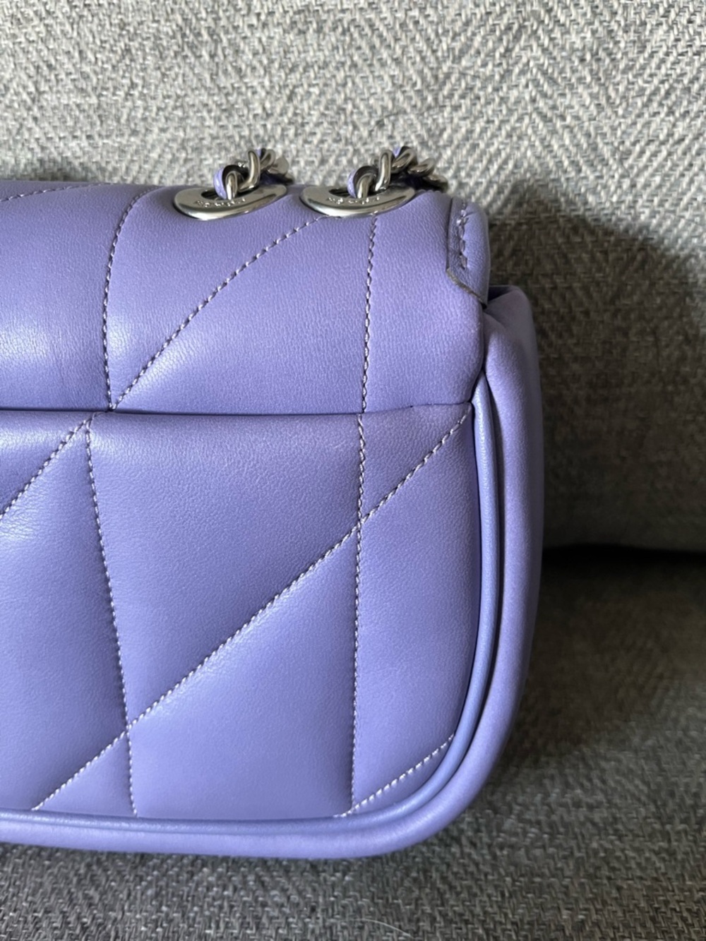 Coach Pillow Madison 18 Light Violet - Picture 7 of 16